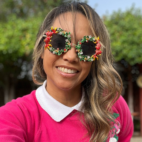 Round embellished sunglasses- koi fish